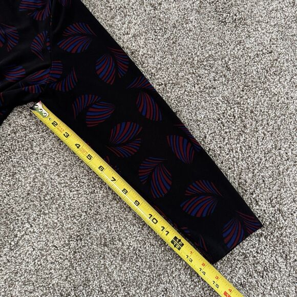 Anne Klein Leaves Fan Pattern Pullover Tunic Black Blouse Top Size Medium - Picture 10 of 11